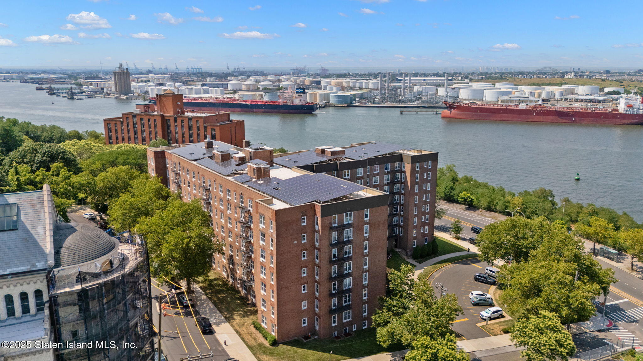 350 Richmond Terrace, 1h