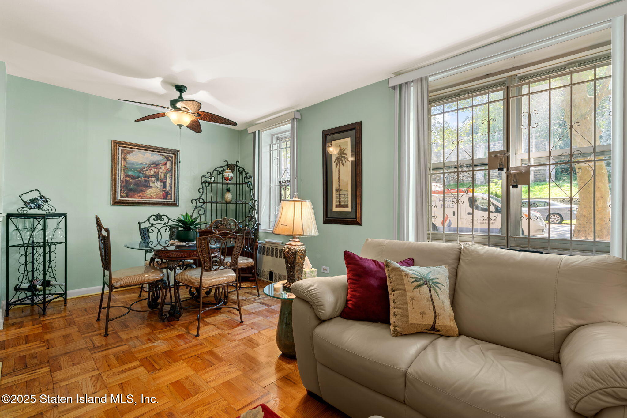 350 Richmond Terrace, 1h