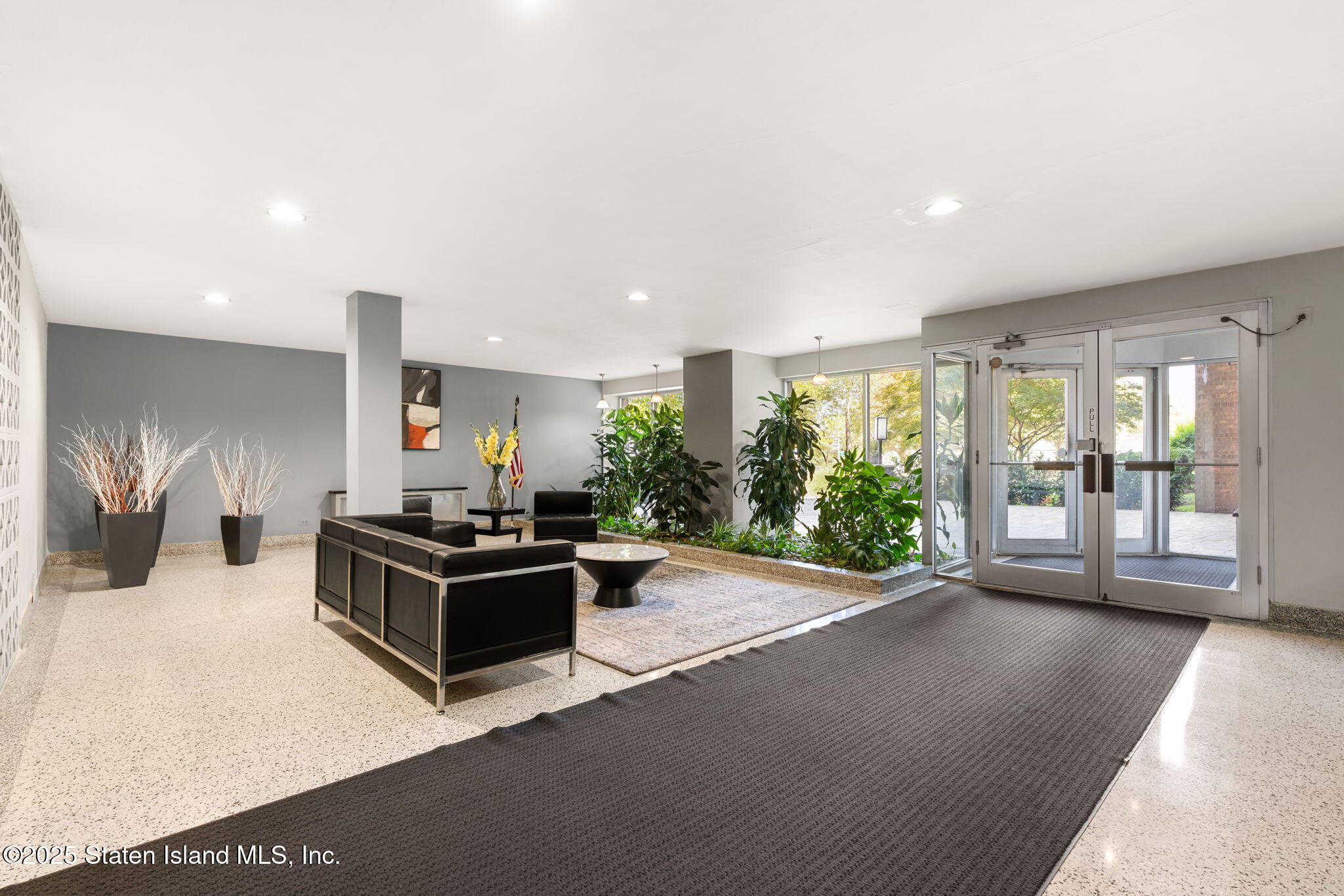 350 Richmond Terrace, 1h