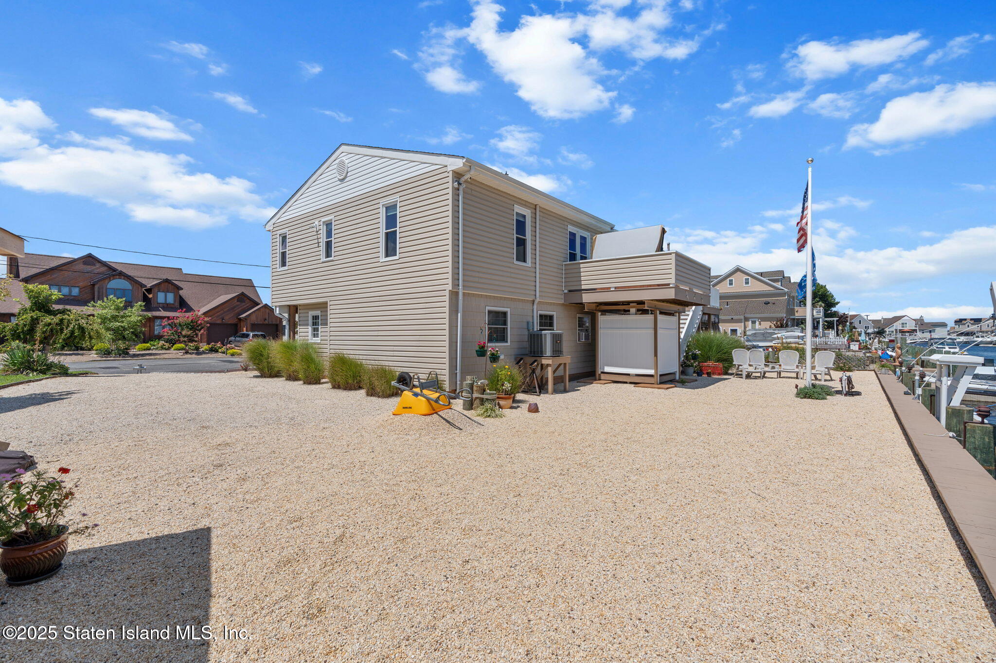 1011 Neosho Drive
