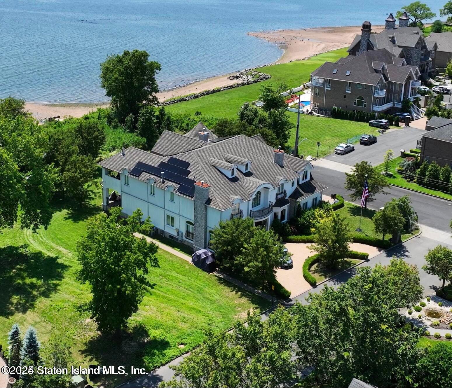 14 Ottavio Promenade