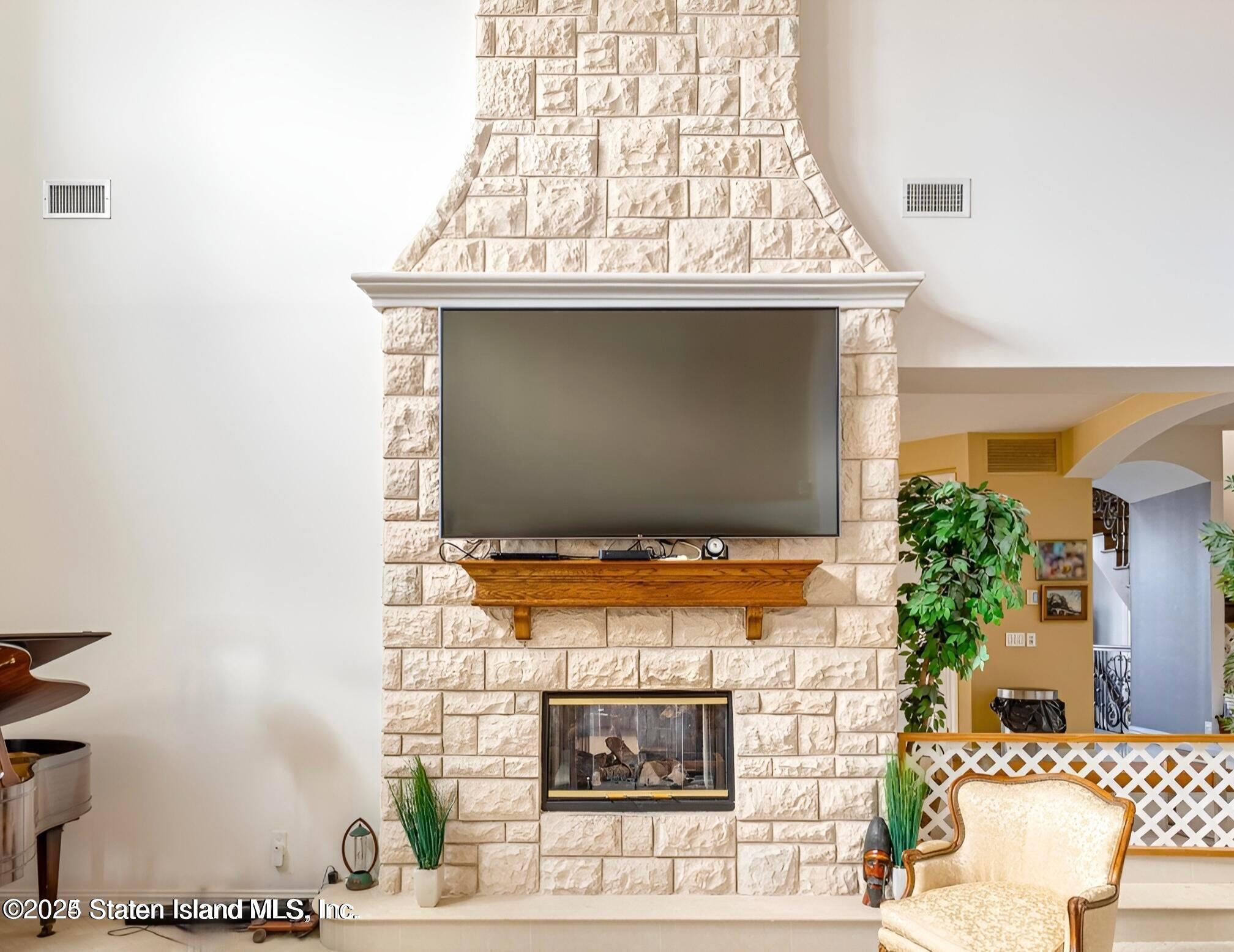 14 Ottavio Promenade