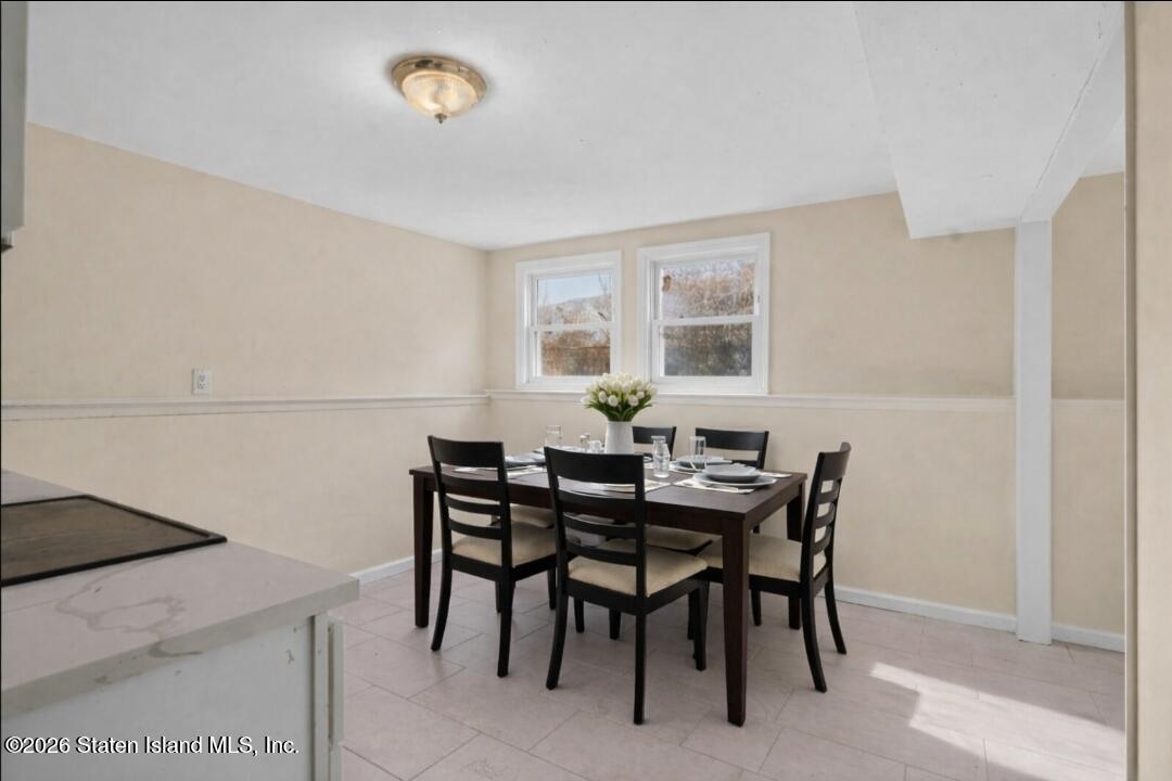 3542 Richmond Avenue