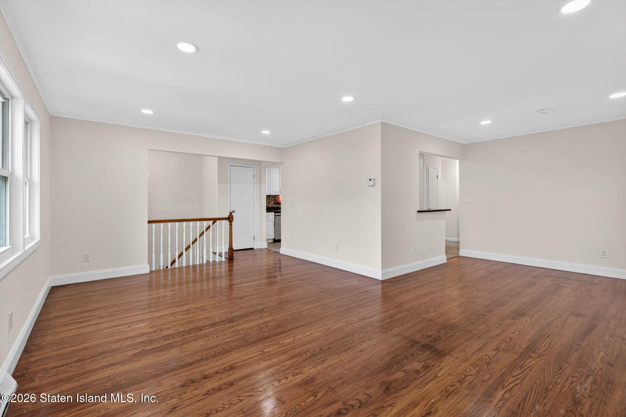 3542 Richmond Avenue