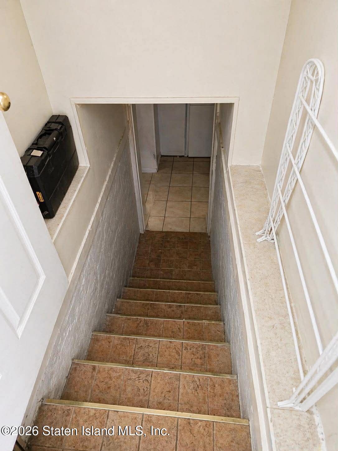 9459 Plattwood Avenue