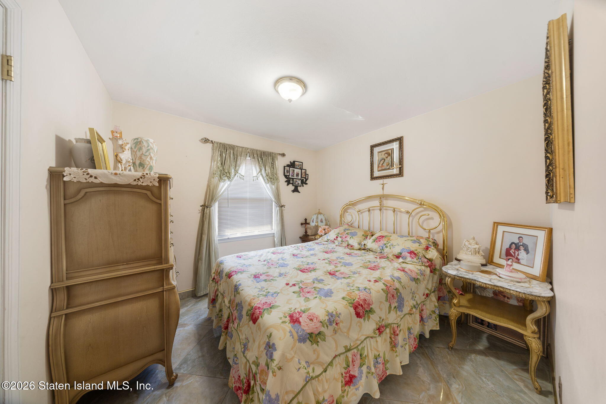 599 Foster Road