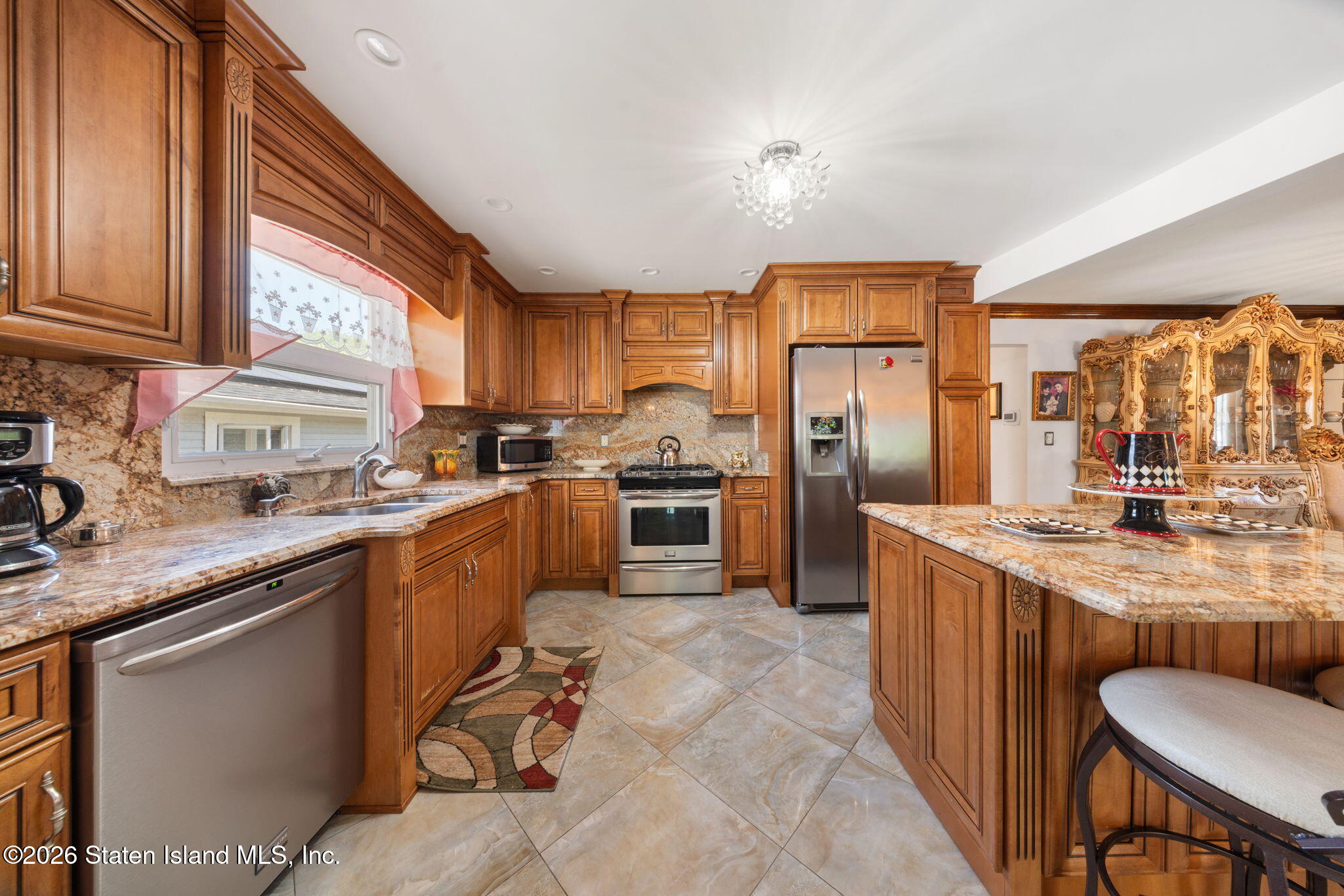 599 Foster Road