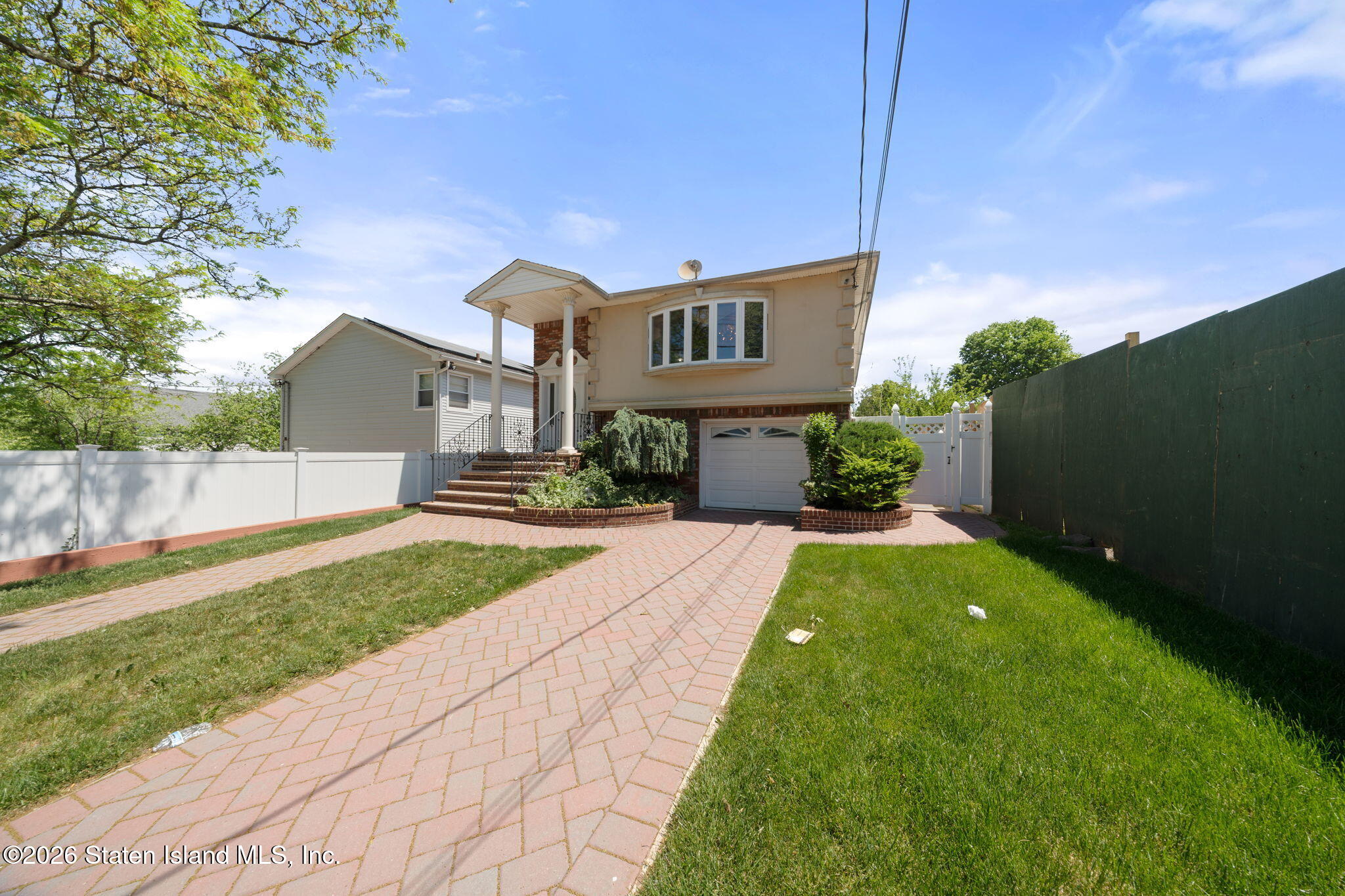 599 Foster Road
