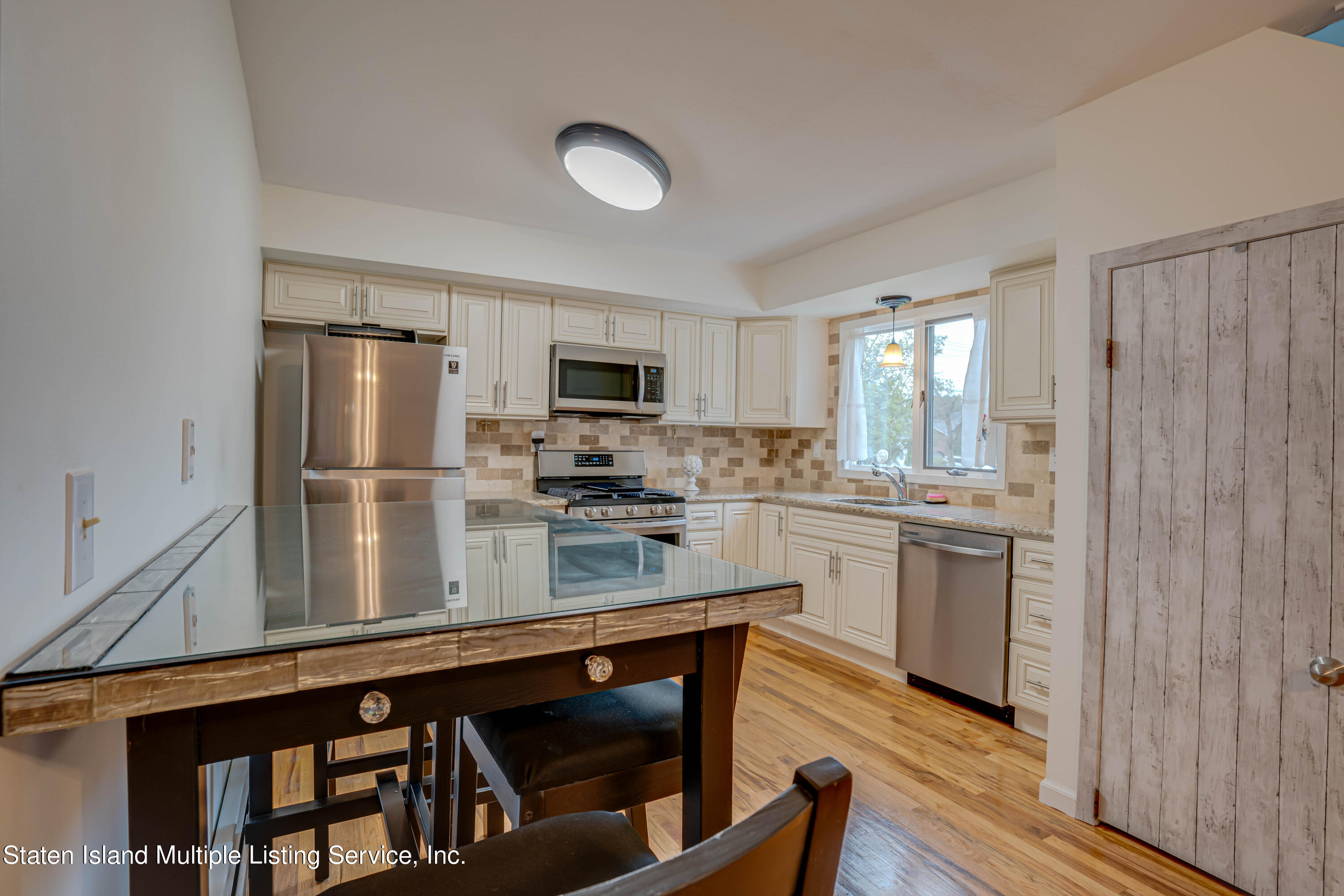 307 S Railroad Street