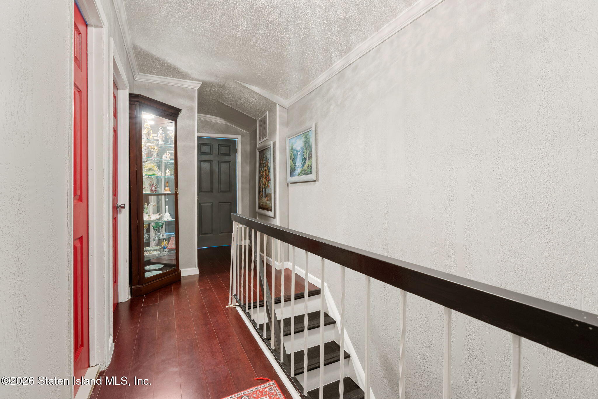 50 Leggett Place