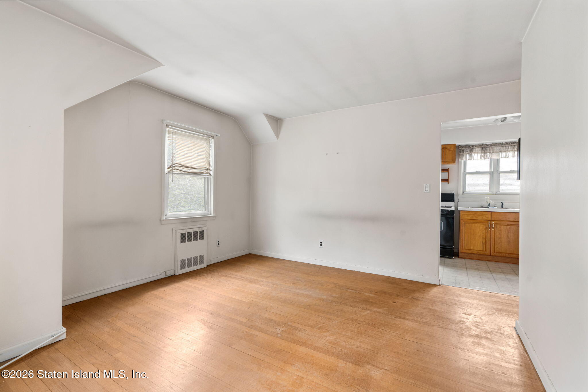 126 Grand Avenue
