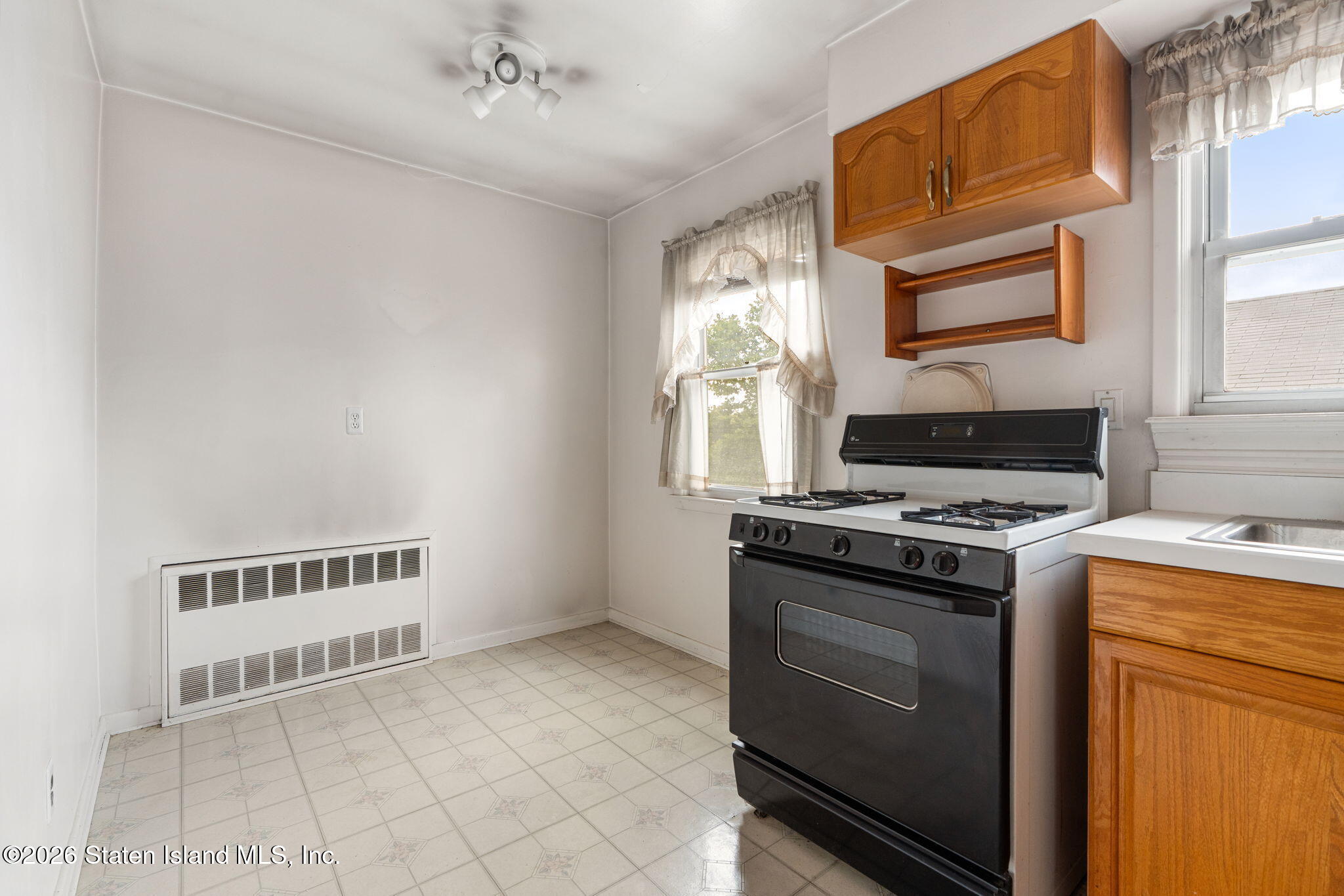 126 Grand Avenue