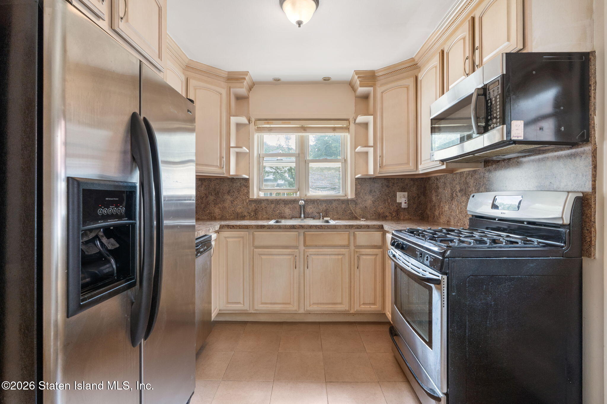 126 Grand Avenue