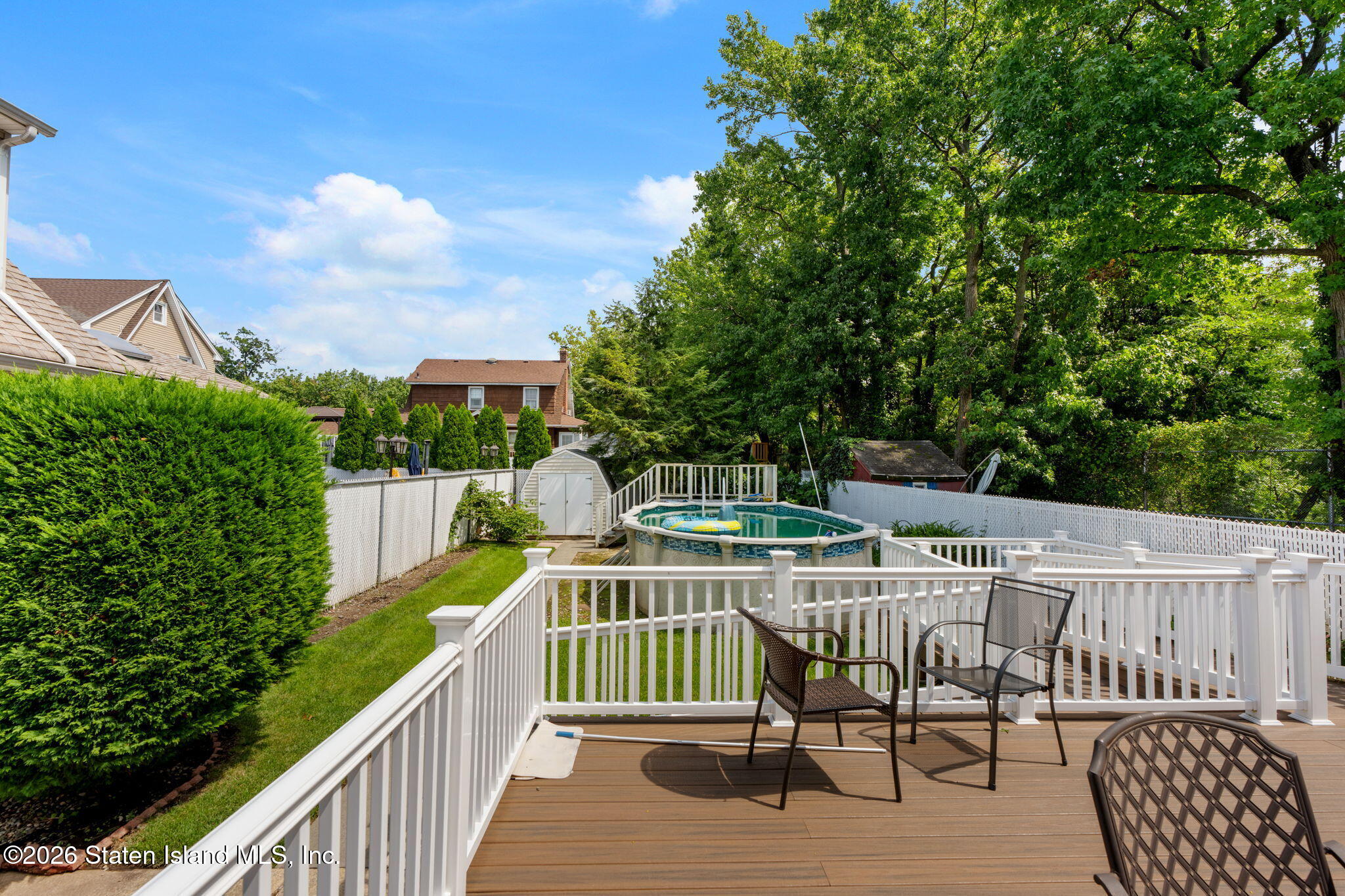 17 Lindenwood Road