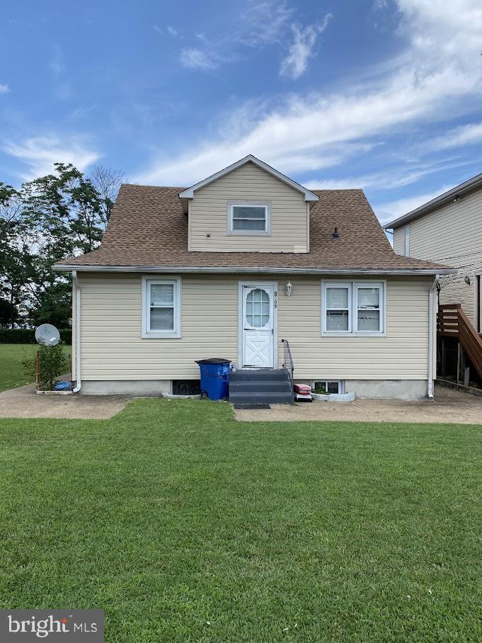 8209 BOX DR #A-UPPER