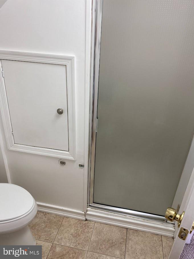 8209 BOX DR #A-UPPER