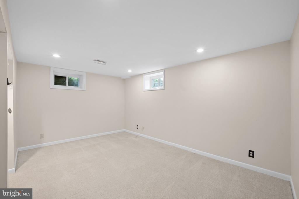 144 Cedarmere Rd
