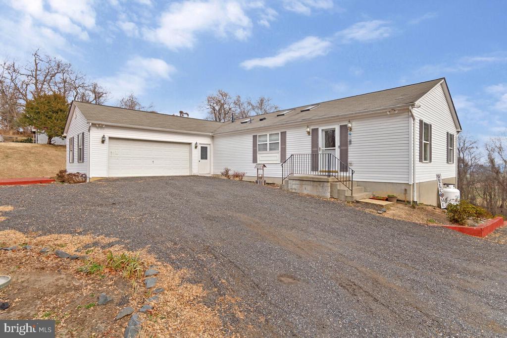 6984 BLUEBIRD HILL PLACE