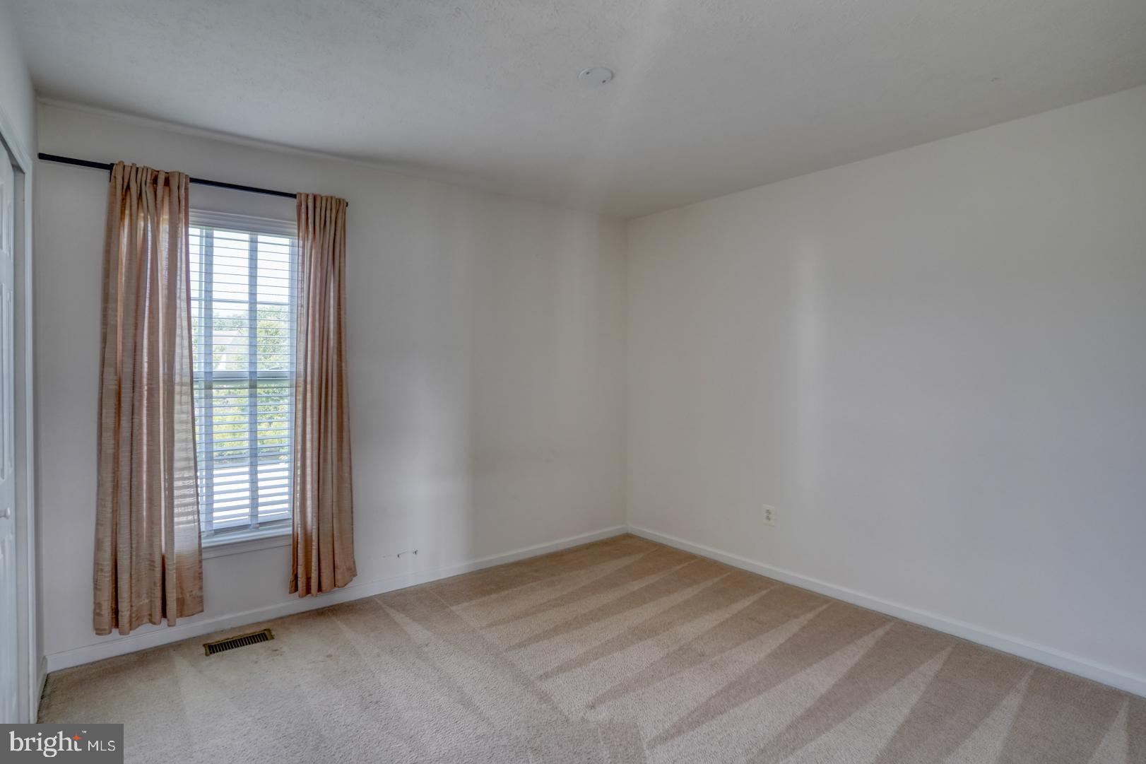 1211 Cattail Commons Way