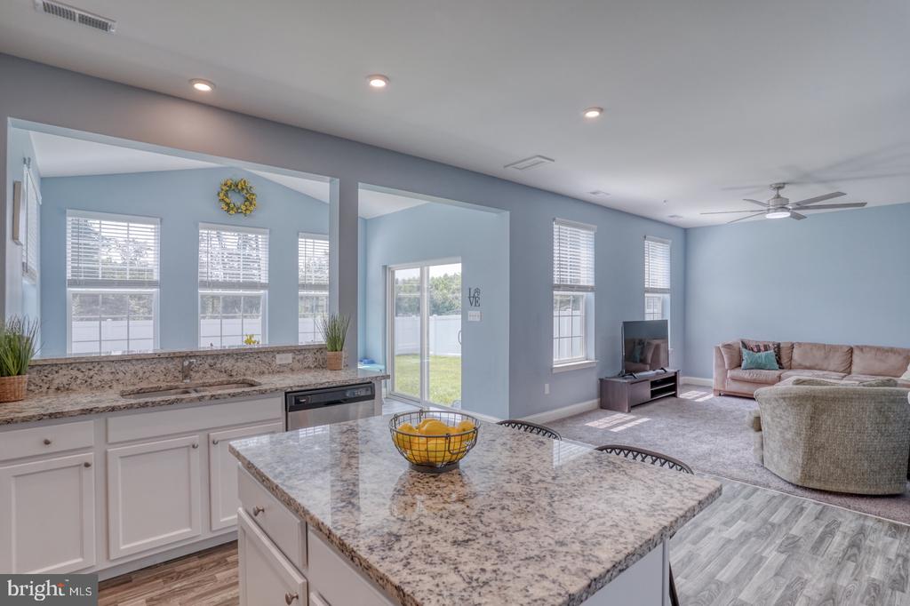 333 Morning Glory Dr