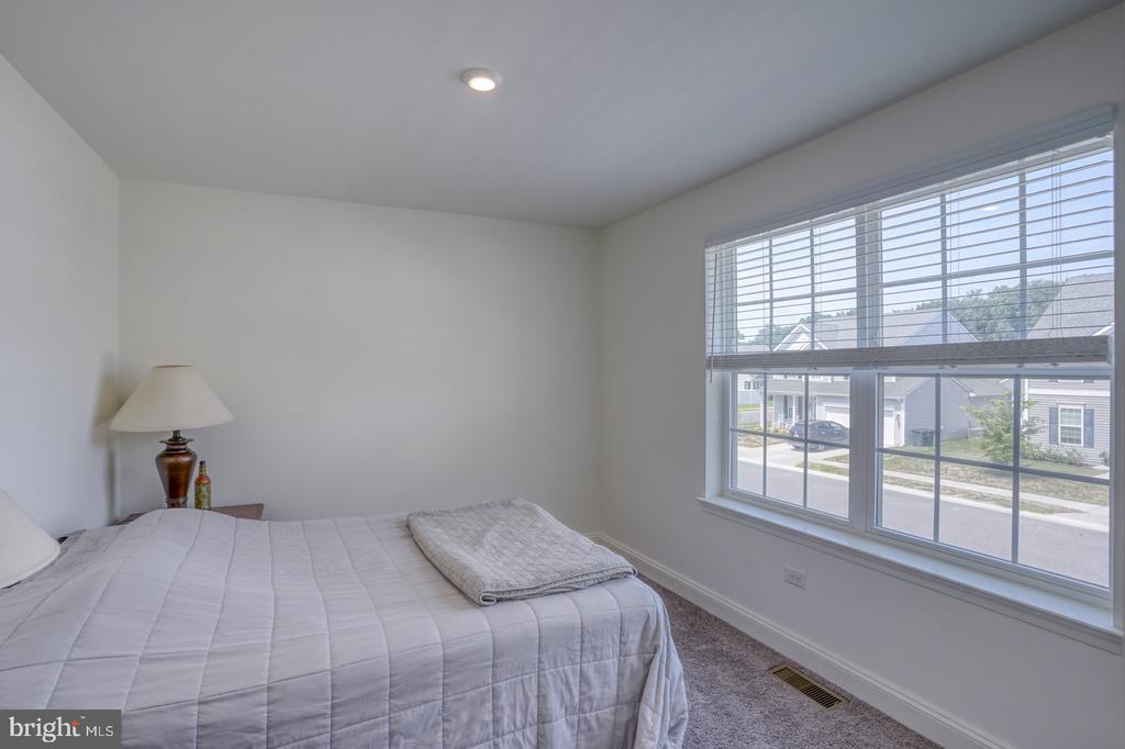 333 Morning Glory Dr