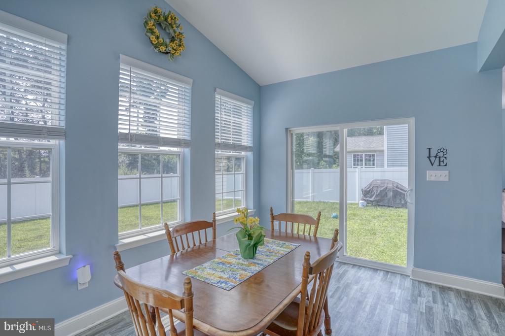 333 Morning Glory Dr