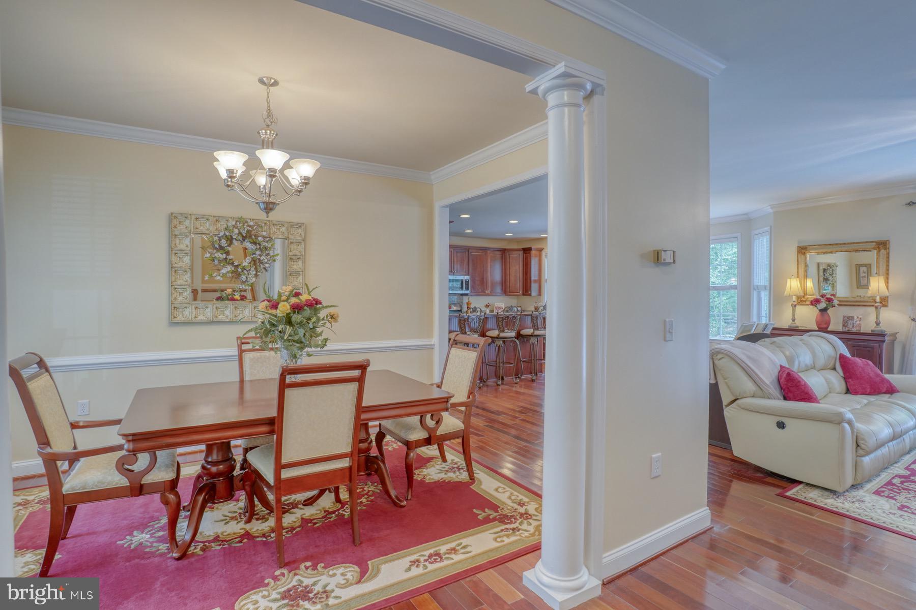5569 Harmony Woods Dr