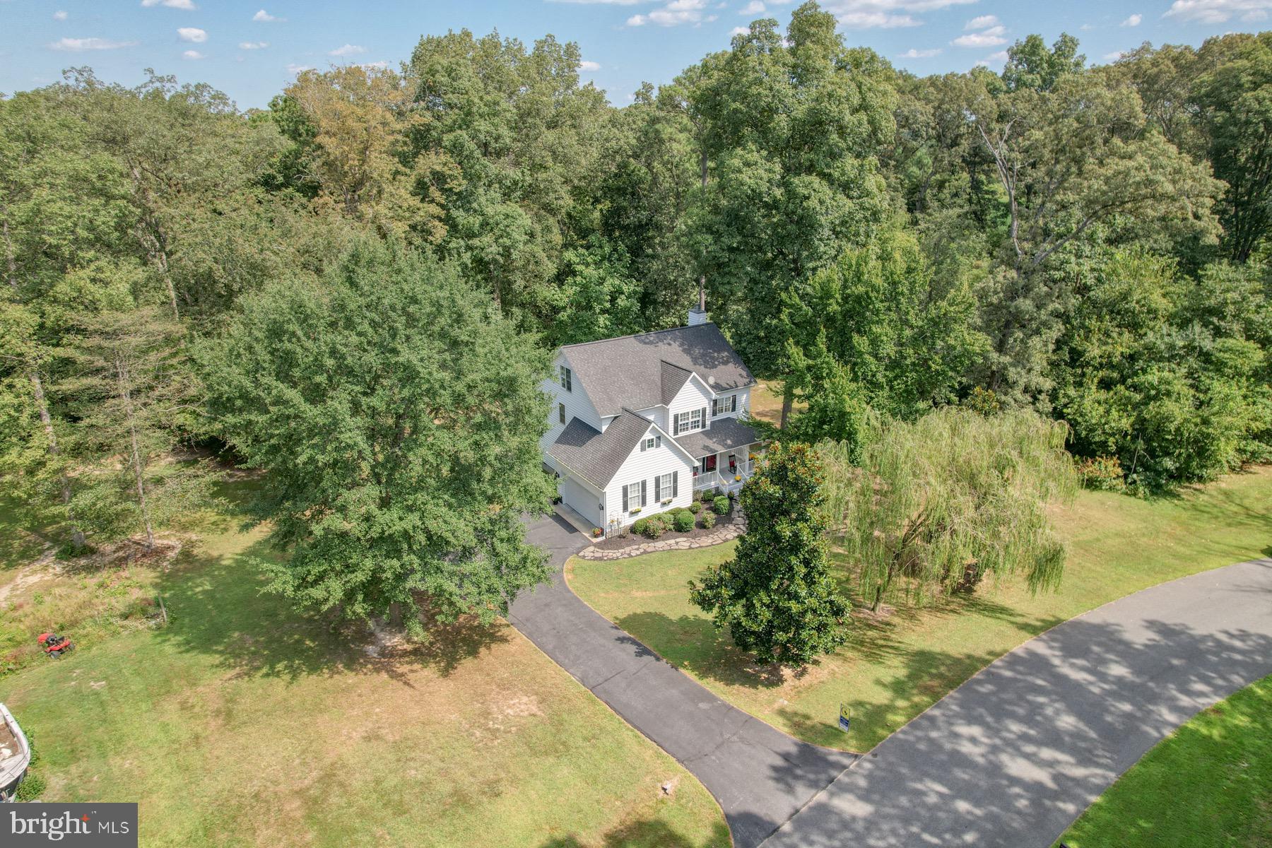 5569 Harmony Woods Dr