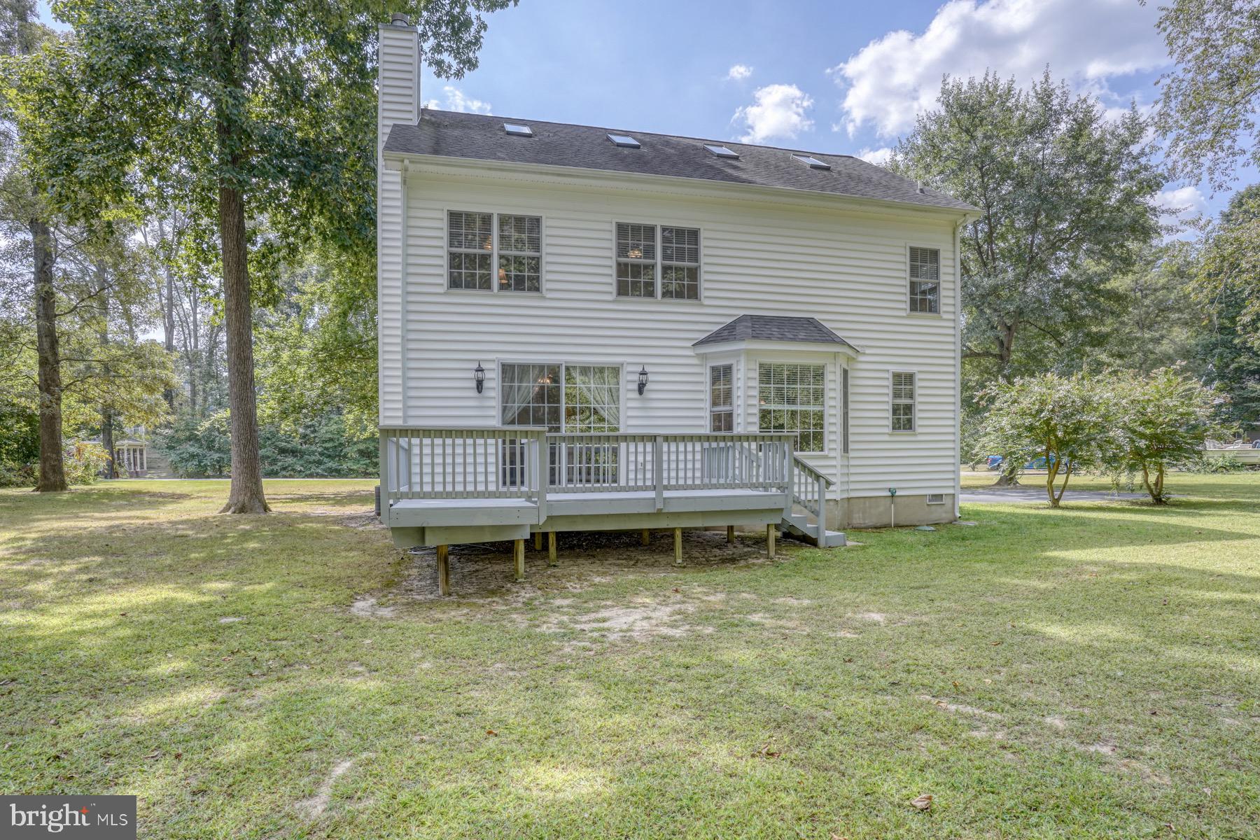 5569 Harmony Woods Dr