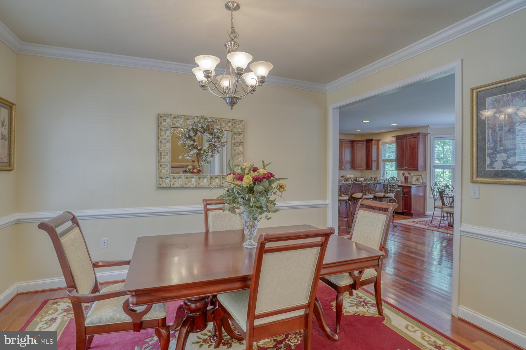 5569 Harmony Woods Dr