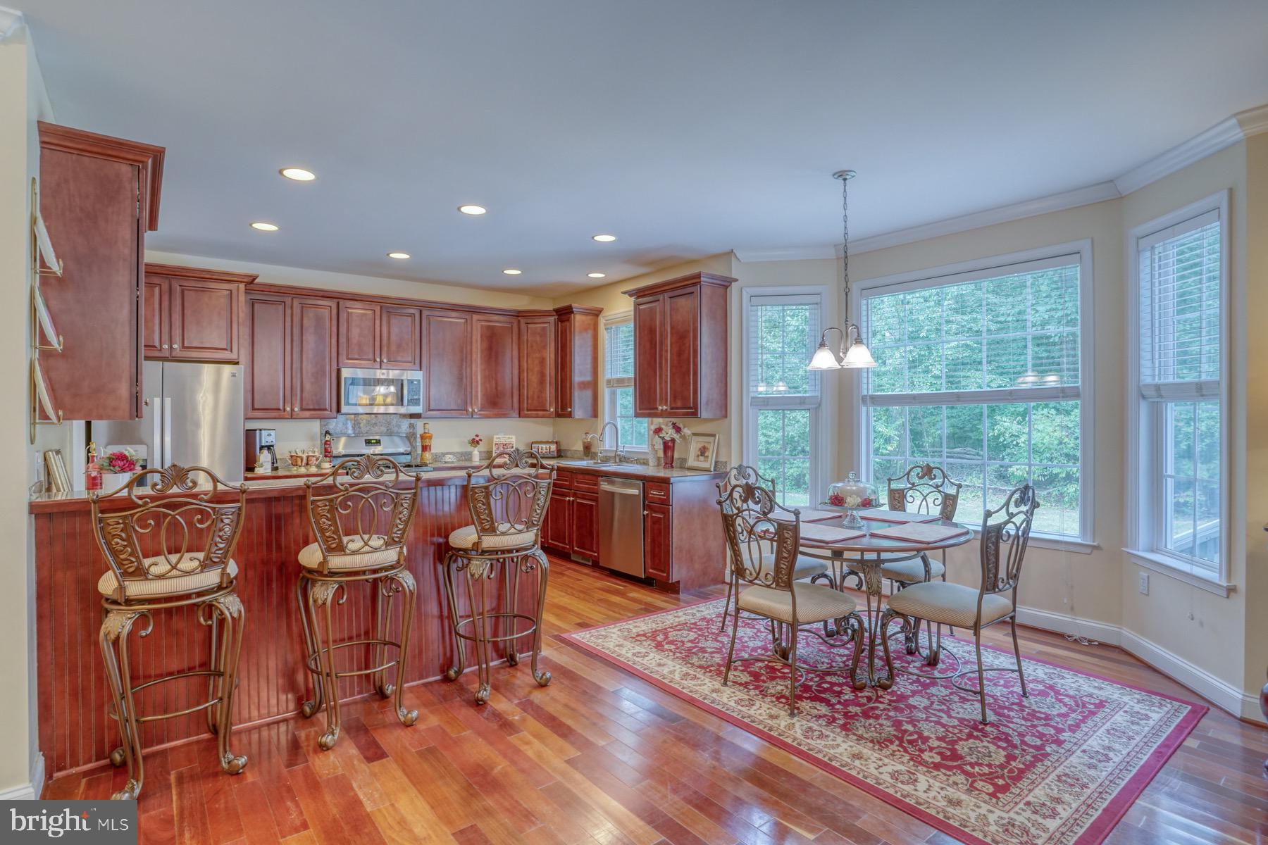 5569 Harmony Woods Dr