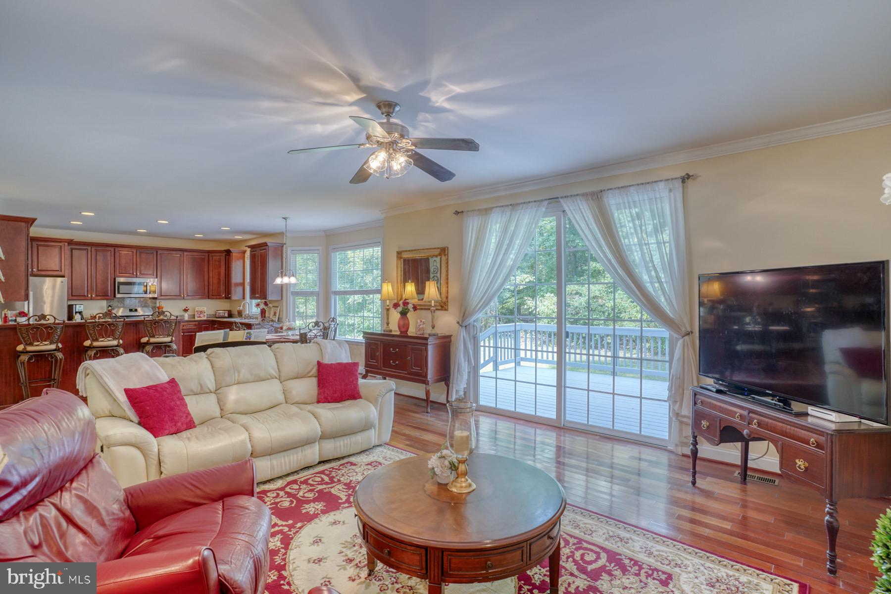 5569 Harmony Woods Dr