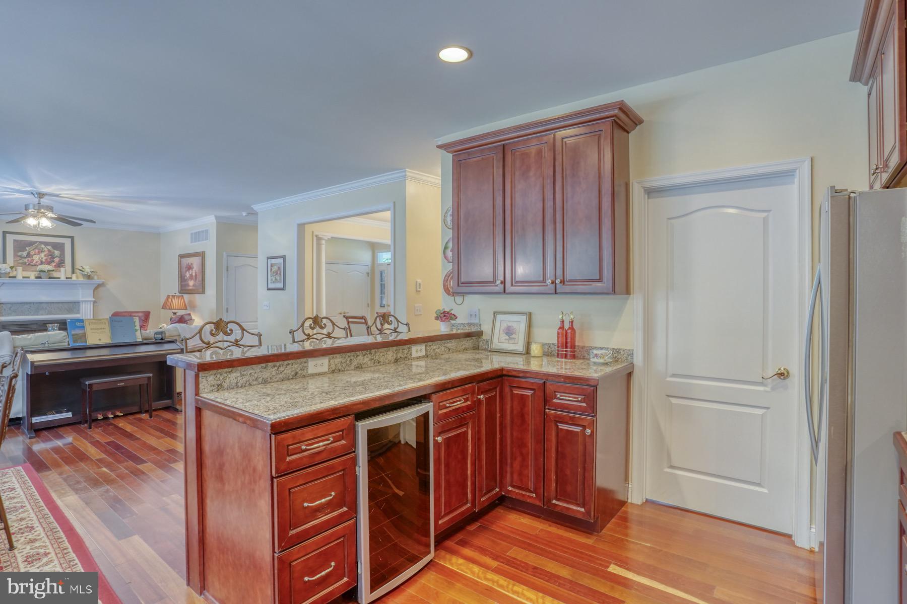 5569 Harmony Woods Dr