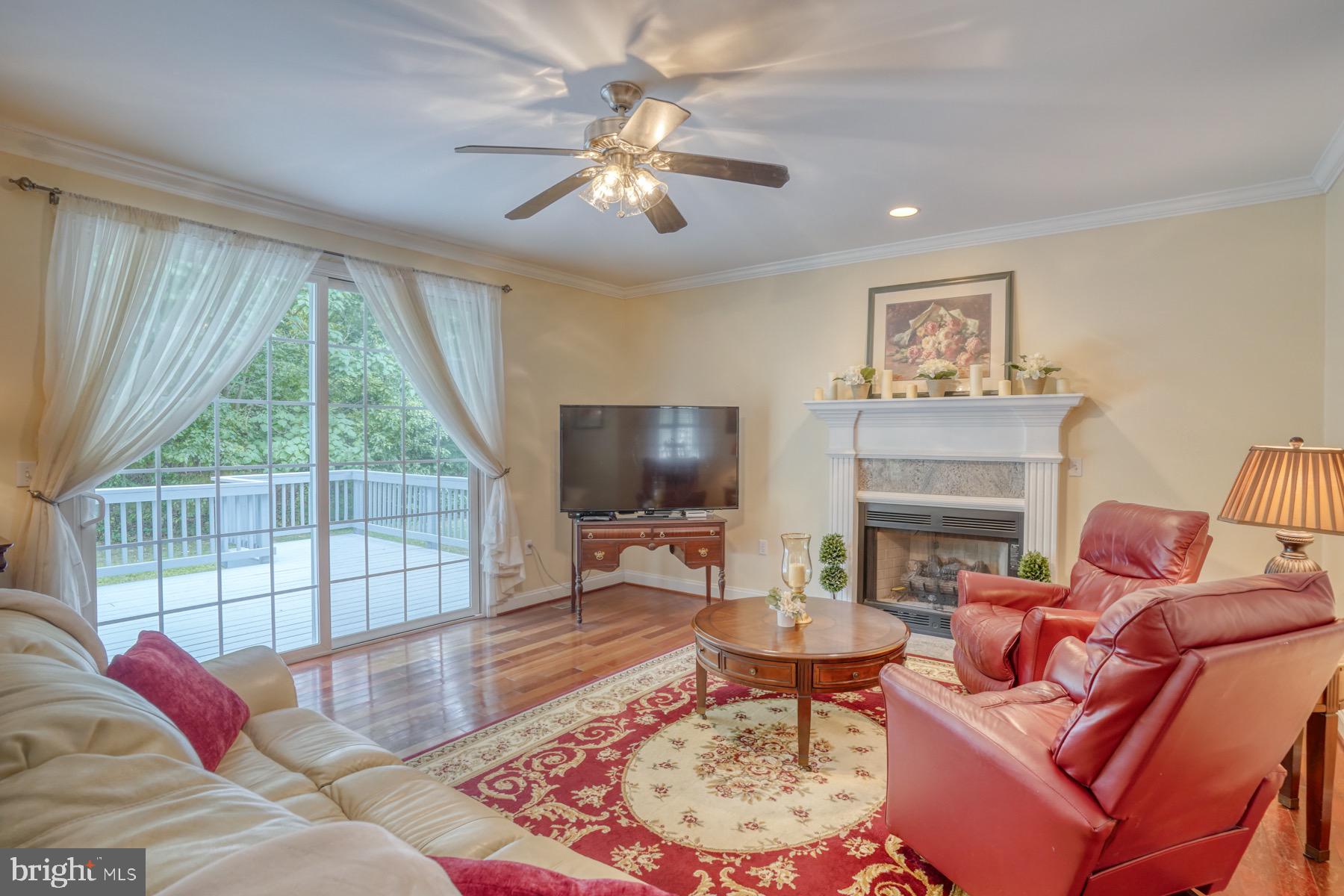 5569 Harmony Woods Dr