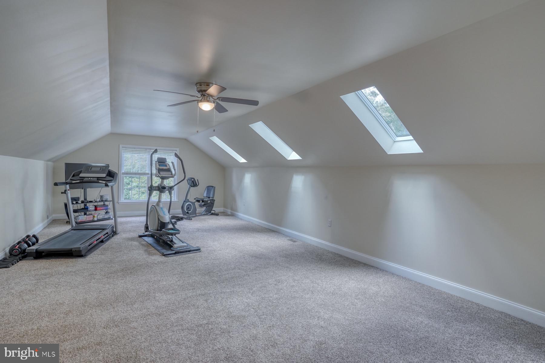 5569 Harmony Woods Dr