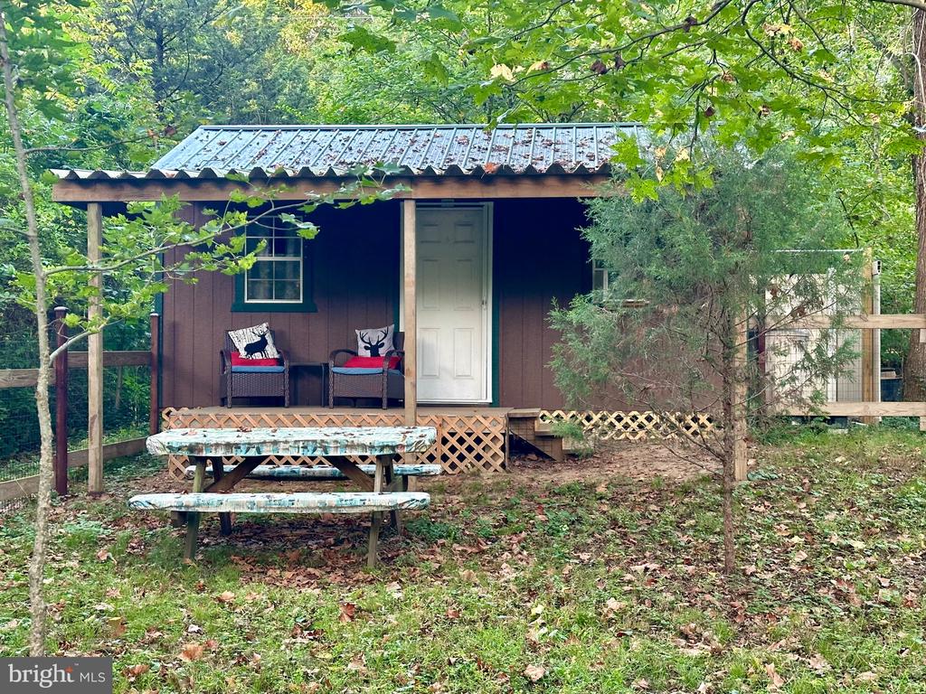 13416 Greensboro Rd