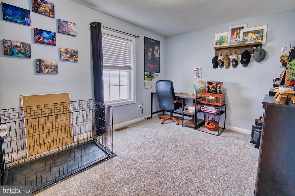 11490 Maplewood Dr