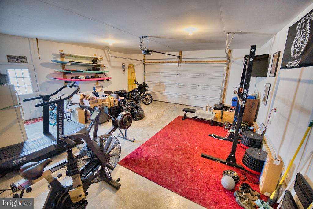 11490 Maplewood Dr