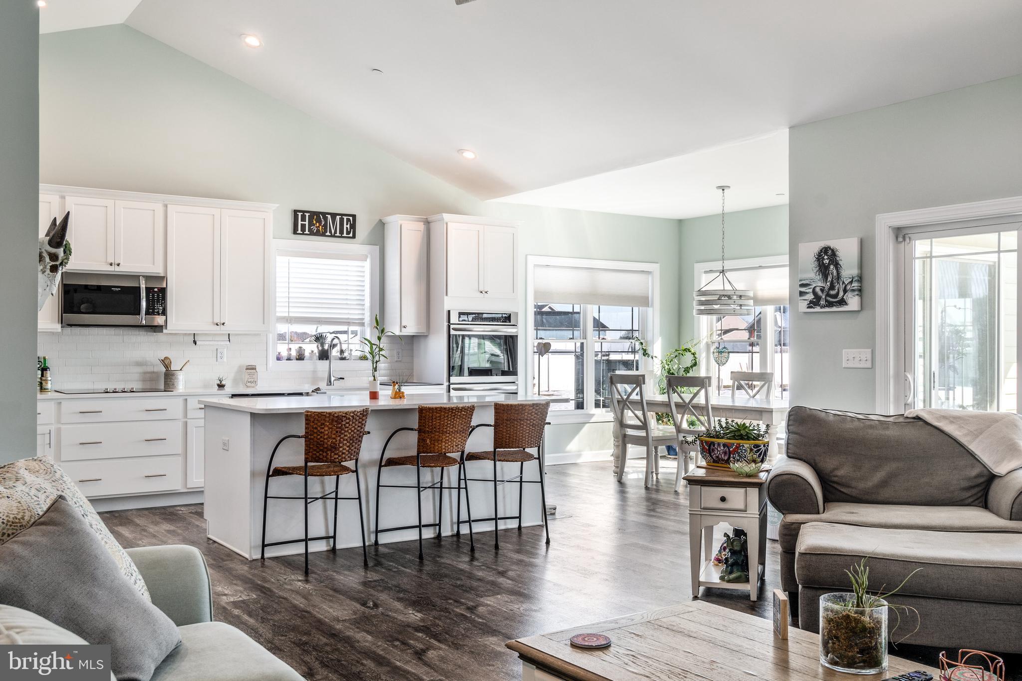 11310 Maplewood Dr