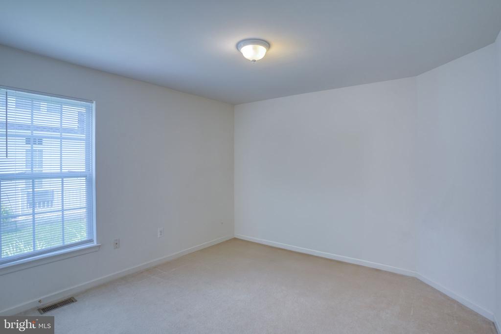 135 Walnut St