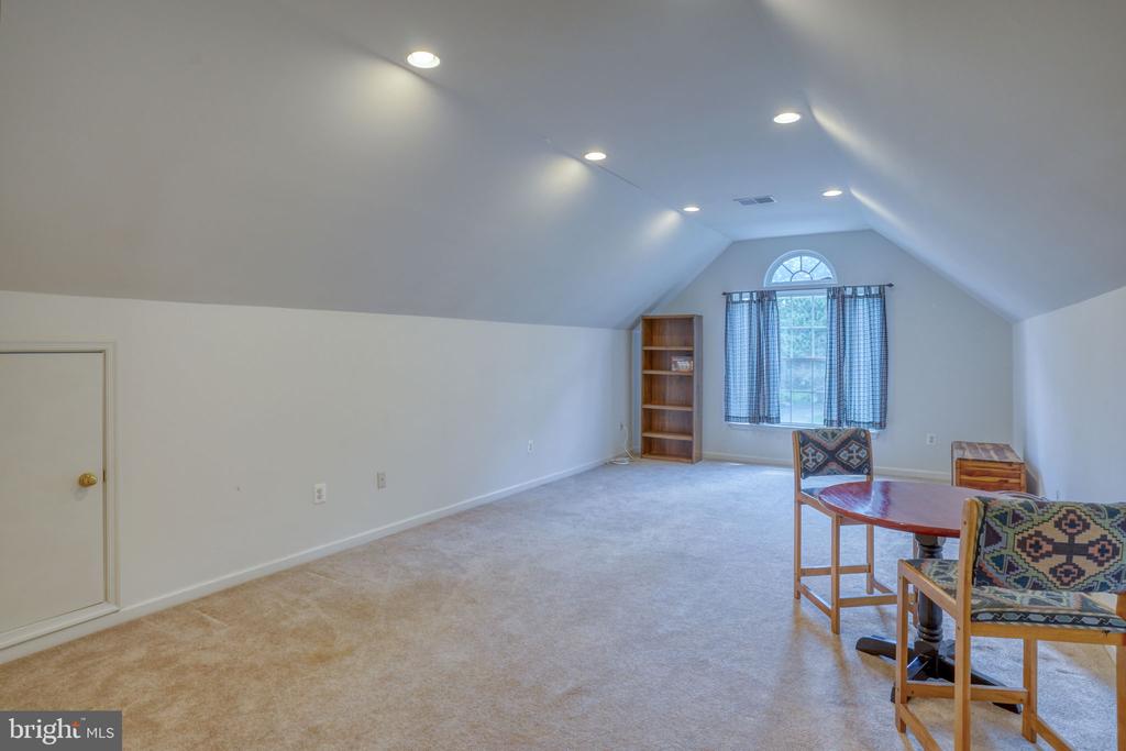 135 Walnut St
