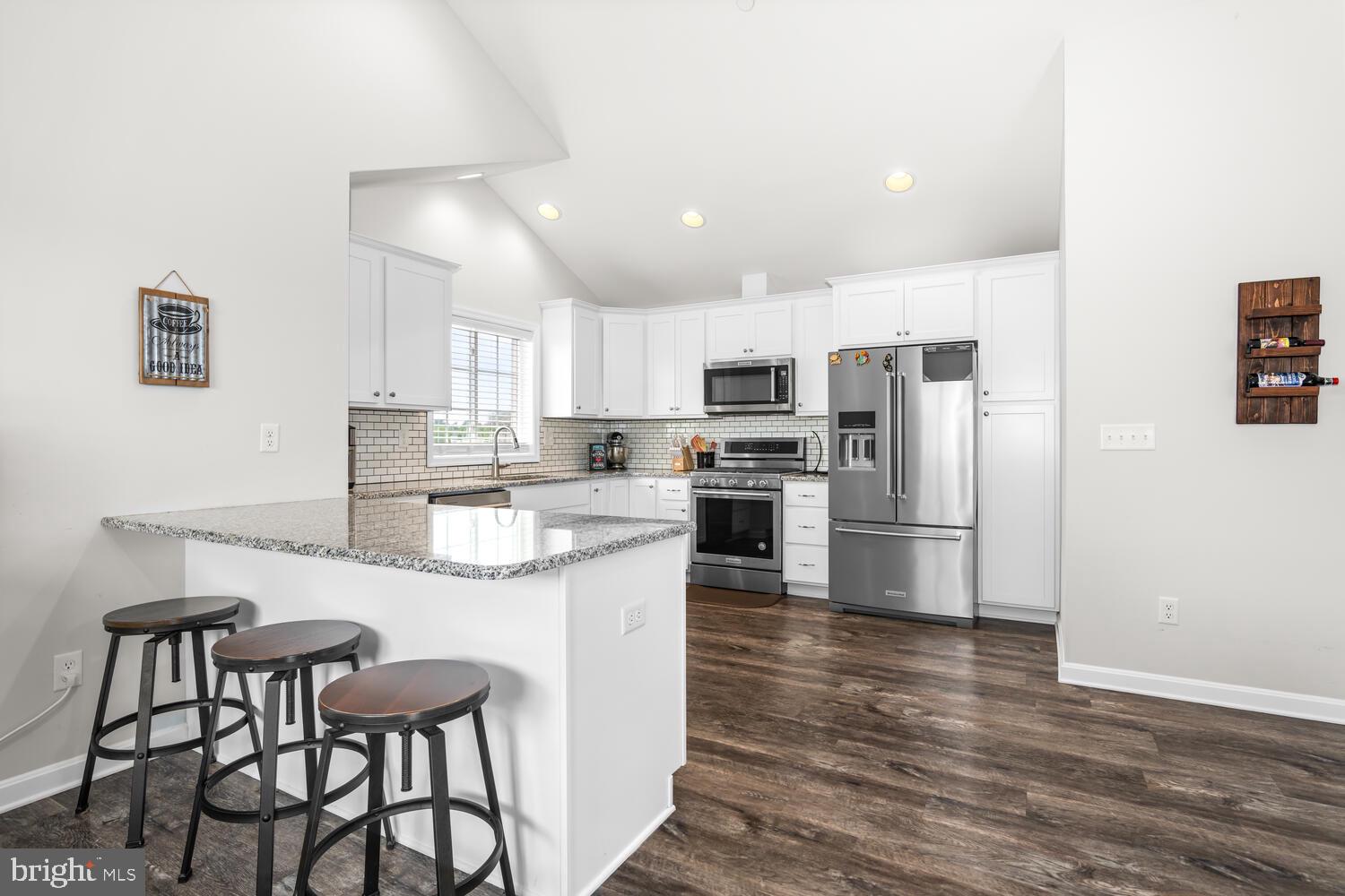 11575 Maplewood Dr