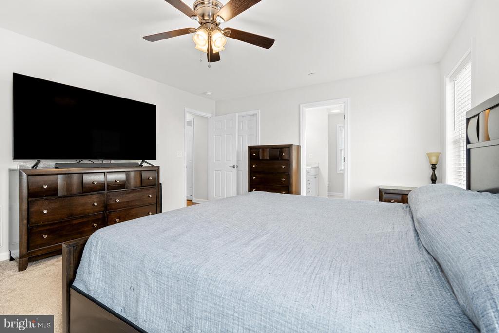 11575 Maplewood Dr
