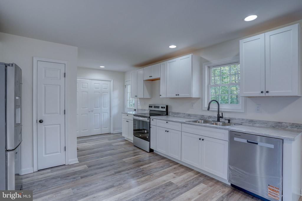 23678 WILLOW POND ROAD
