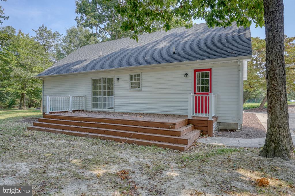 23678 WILLOW POND ROAD