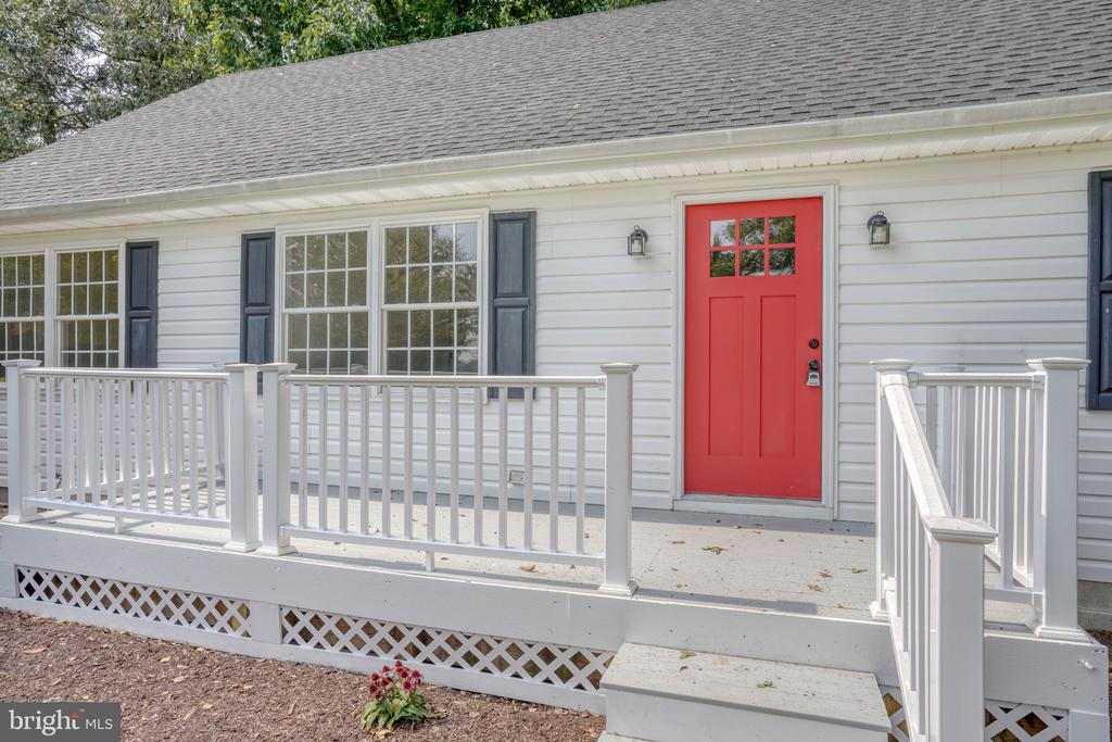 23678 WILLOW POND ROAD