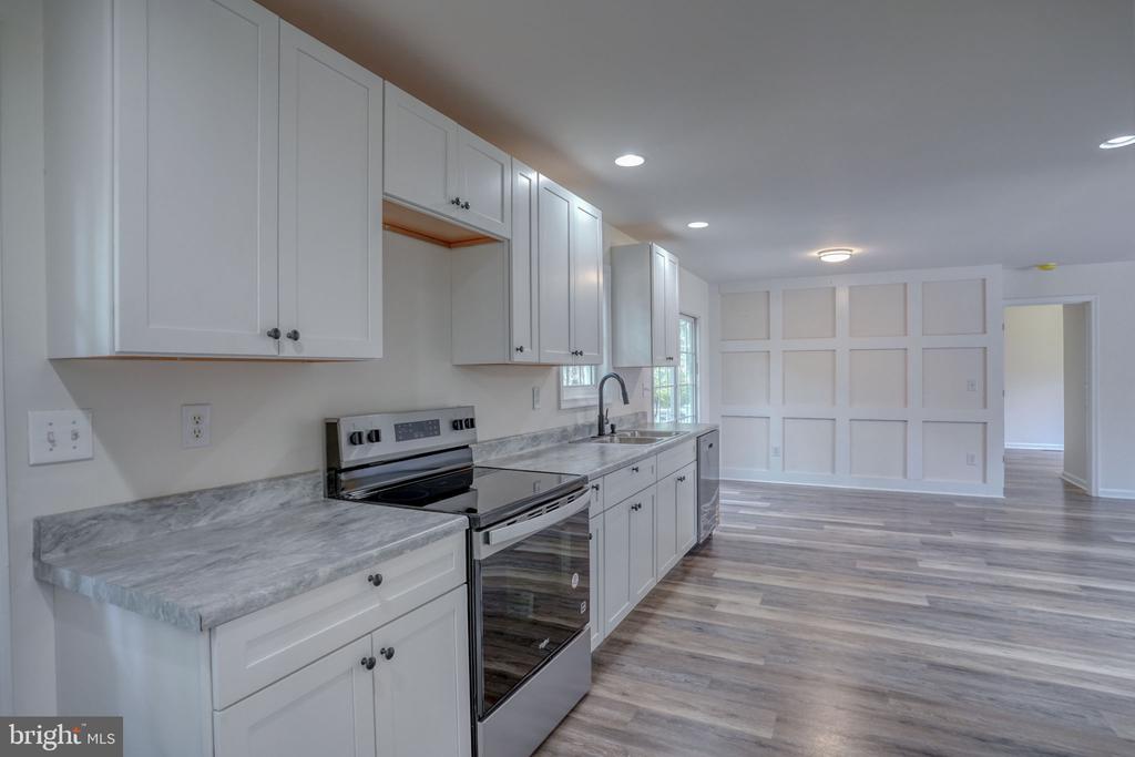 23678 WILLOW POND ROAD