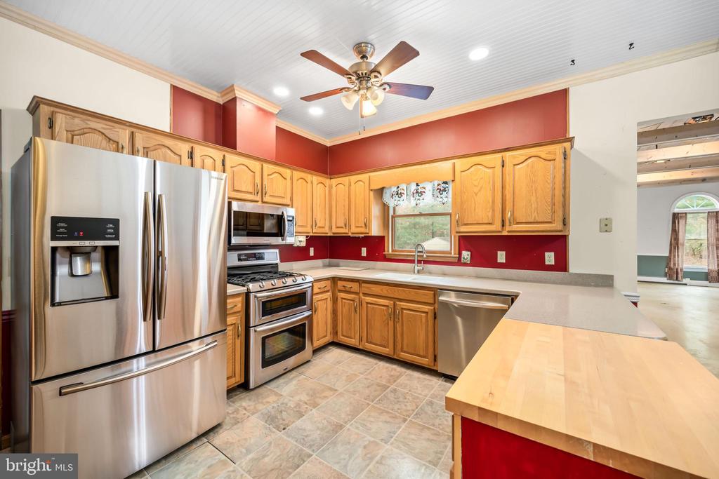 24029 MEADOWS DRIVE