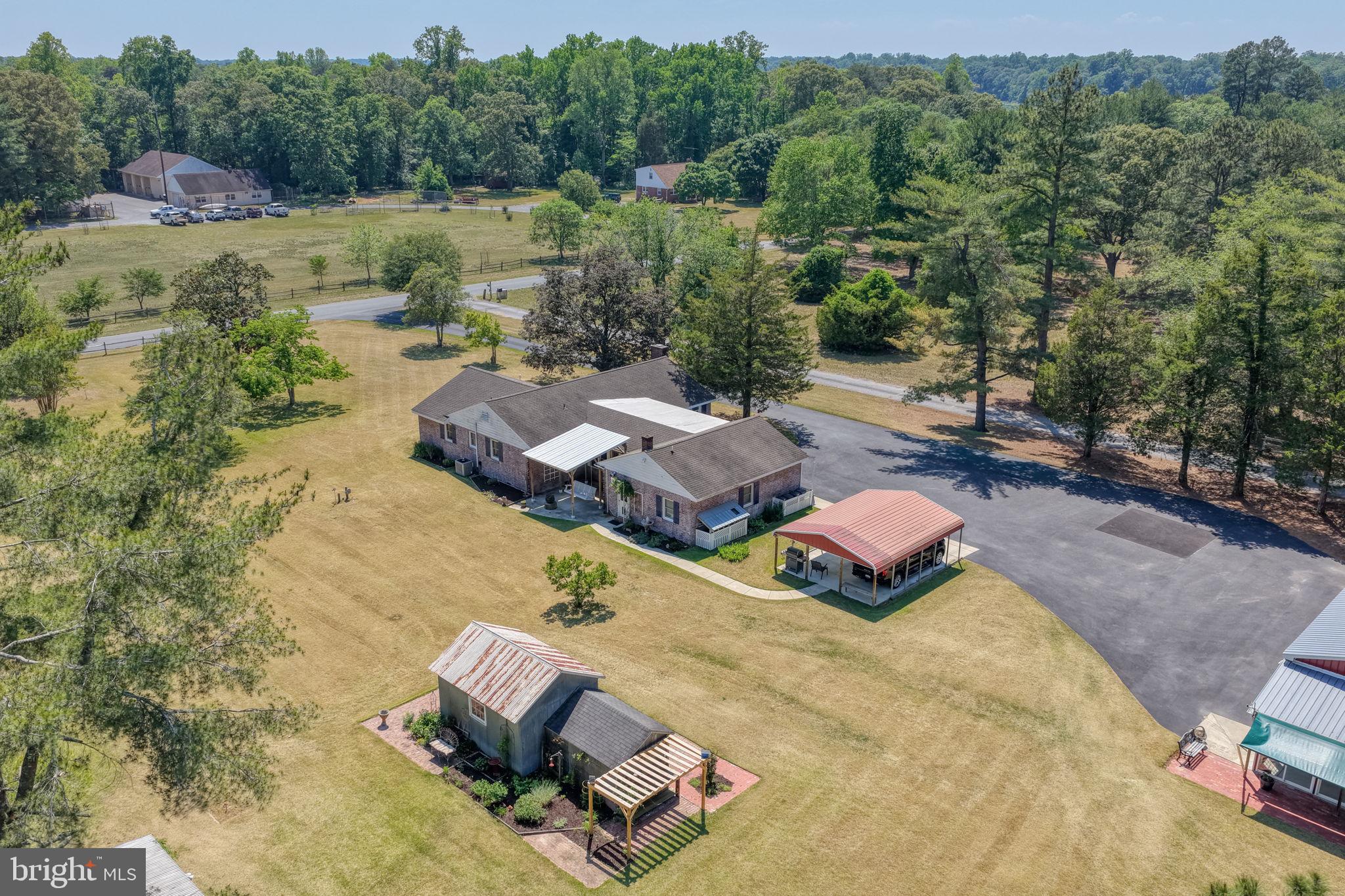 132 DEEP SHORE ROAD