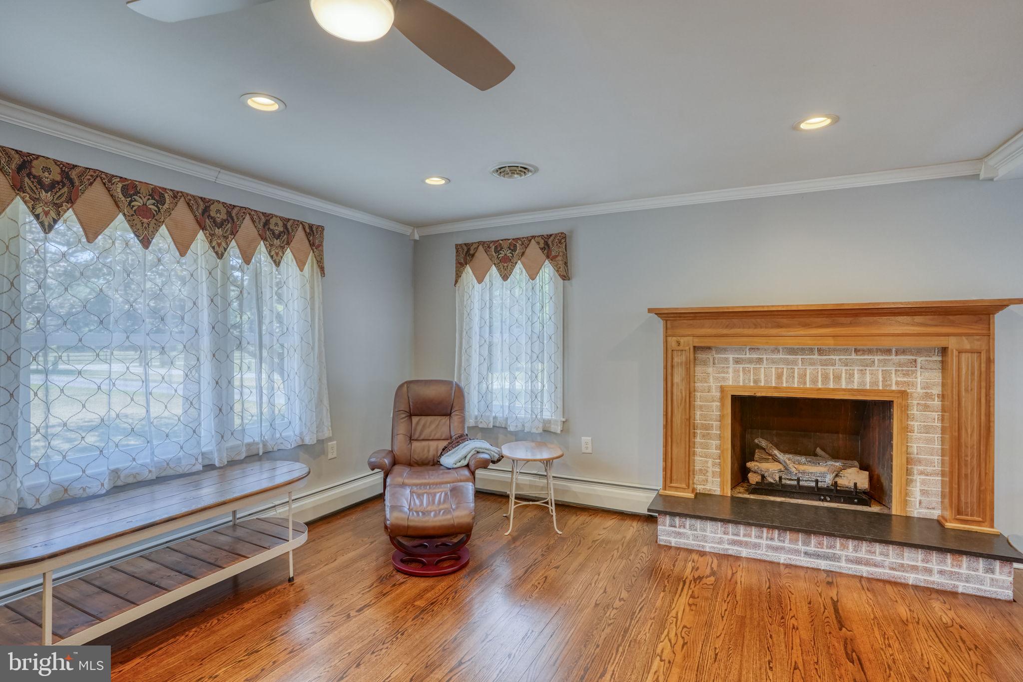 132 DEEP SHORE ROAD